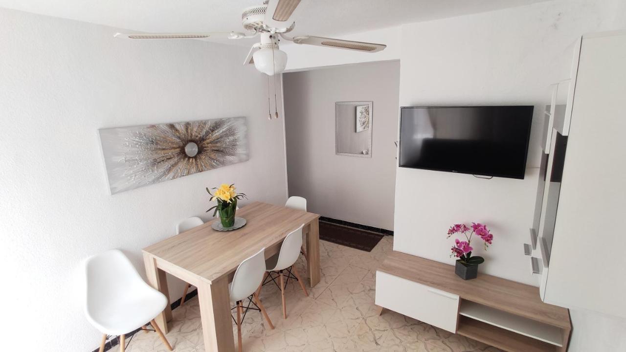 סנטה פולה Sunny Apartment Near The Beach מראה חיצוני תמונה