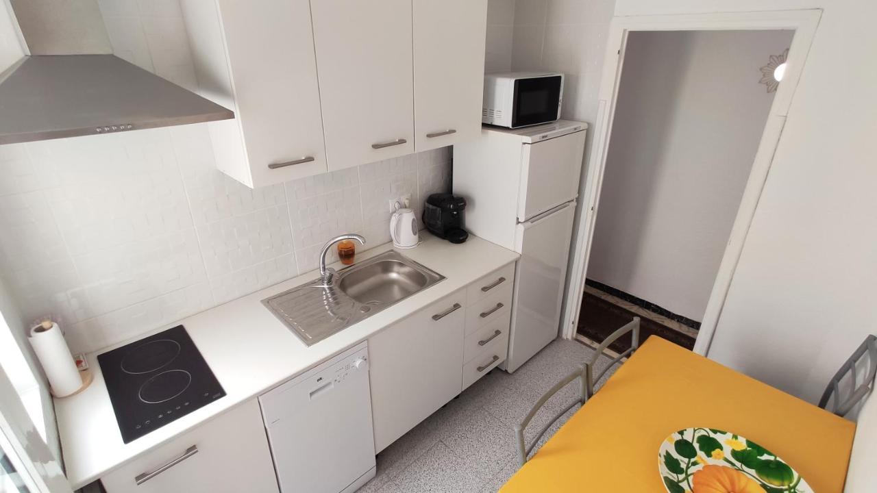 סנטה פולה Sunny Apartment Near The Beach מראה חיצוני תמונה