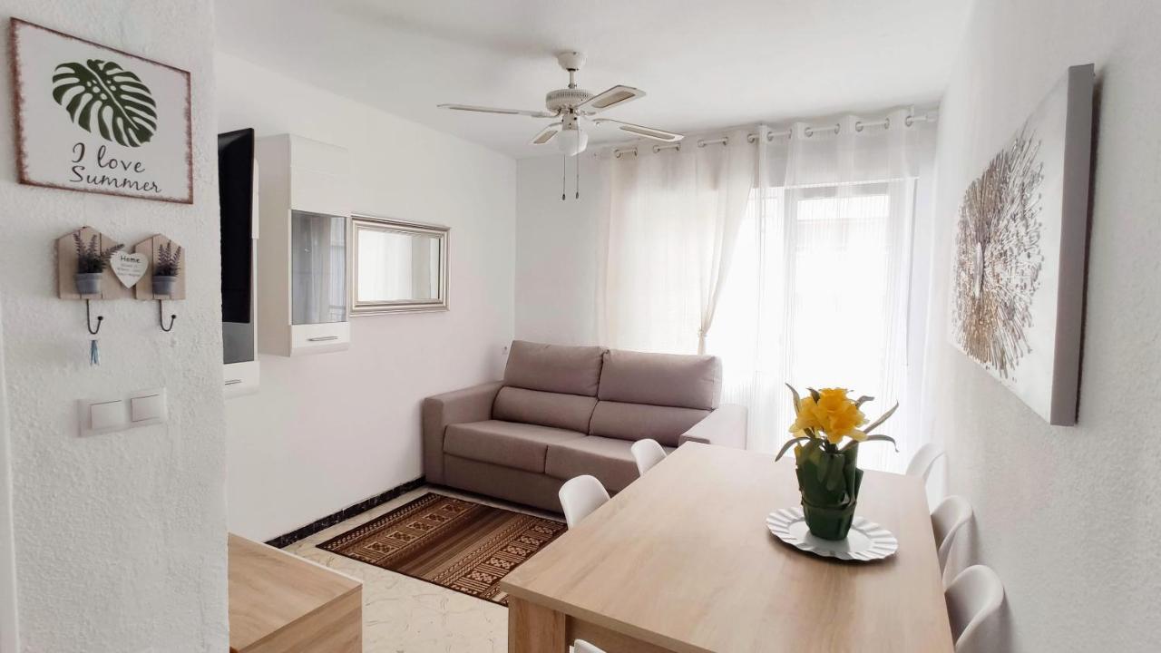 סנטה פולה Sunny Apartment Near The Beach מראה חיצוני תמונה